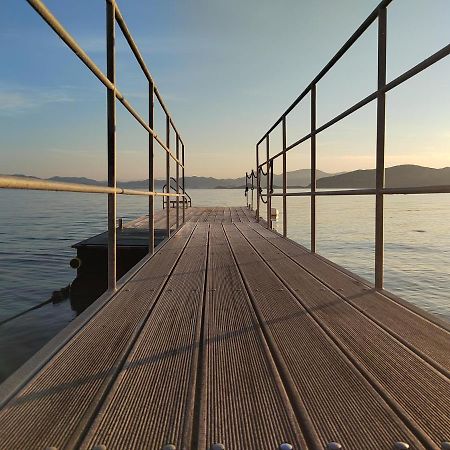 Apartments Poseidon Sreser Bagian luar foto