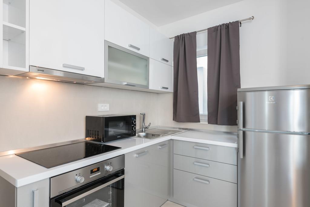 Apartments Poseidon Sreser Bagian luar foto